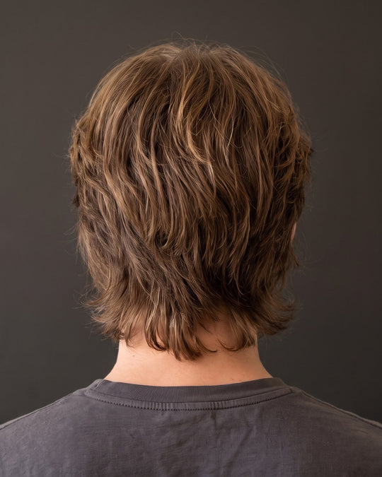 Wolf cut, Achter